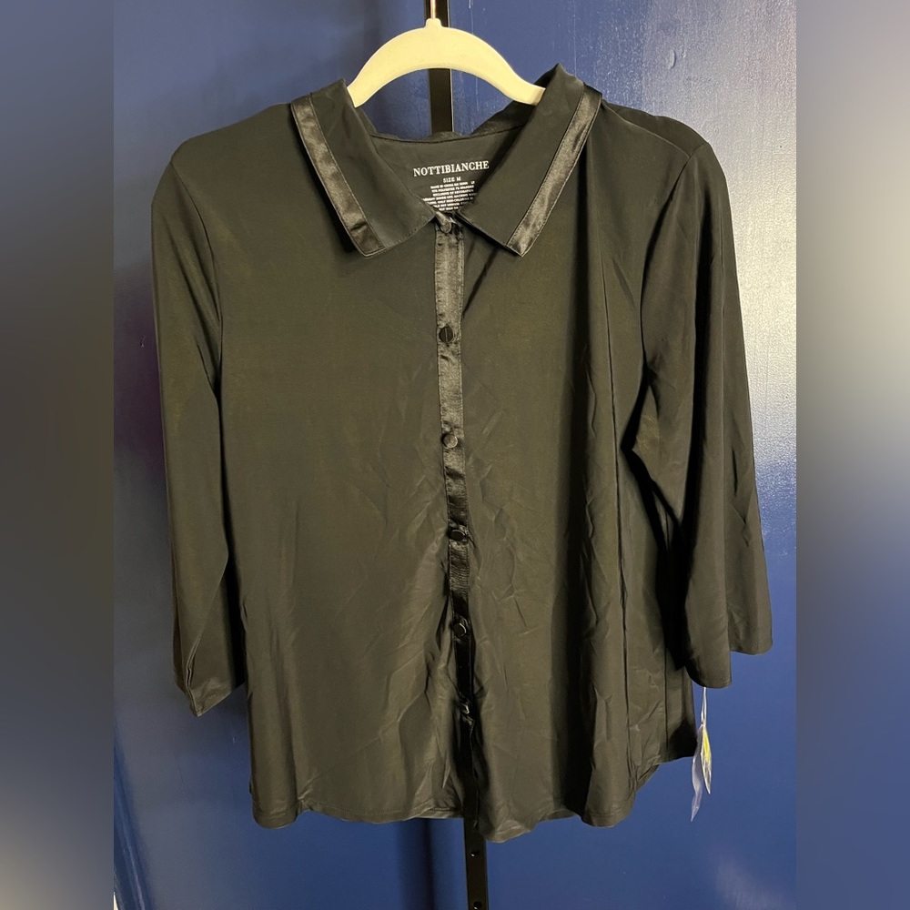 Nottibianche NWT Womens Black Satin Lounge Pajama Top Buttons - Picture 1 of 4